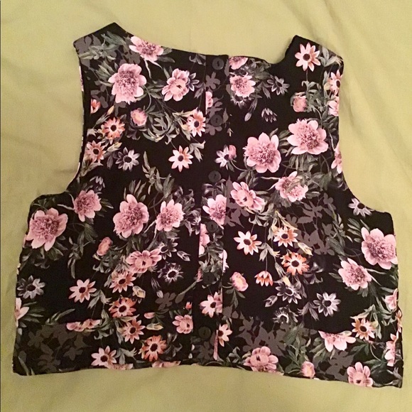Floral sleeveless crop top - Picture 2 of 2